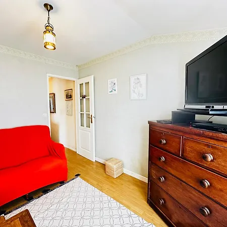 Maison De Au Coeur De Fouras, 5 Pers, Jardin, Proche - Fr-1-709-100