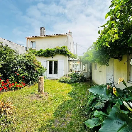 Maison De Au Coeur De Fouras, 5 Pers, Jardin, Proche - Fr-1-709-100 Сasa de vacaciones