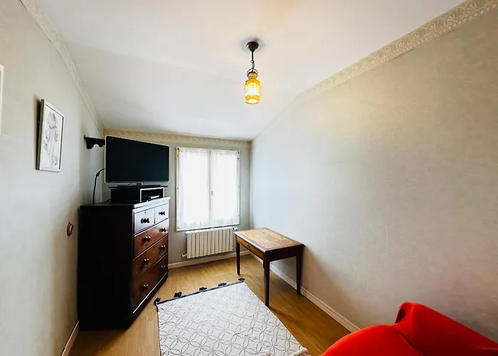 Сasa de vacaciones Maison De Au Coeur De Fouras, 5 Pers, Jardin, Proche - Fr-1-709-100 Fouras