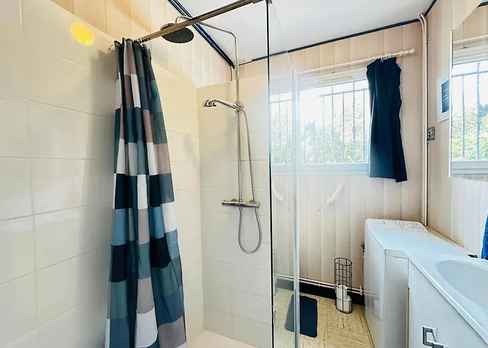 Maison De Au Coeur De Fouras, 5 Pers, Jardin, Proche - Fr-1-709-100 פוראס